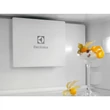Kép 4/7 - Electrolux LNA7CE18S Beépíthető kombinált hűtőszekrény, NoFrost, AI CoolAssist funkció, 177 cm
