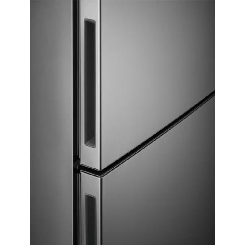 Electrolux LNT5ME32U1 Kombinált hűtőszekrény , NoFrost, 185 cm Electrolux LNT5ME32U1 Kombinált hűtőszekrény , NoFrost, 185 cm