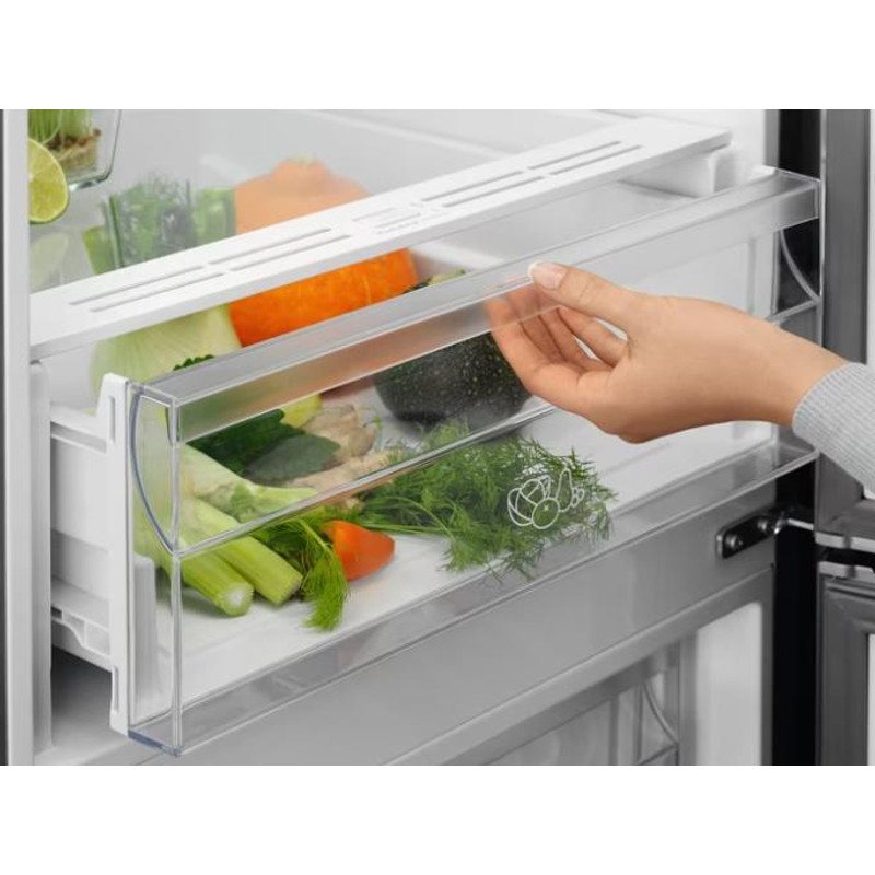 Electrolux LNT5ME32U1 Kombinált hűtőszekrény , NoFrost, 185 cm Electrolux LNT5ME32U1 Kombinált hűtőszekrény , NoFrost, 185 cm