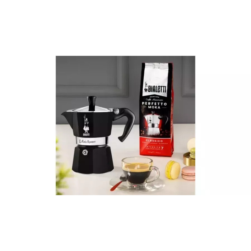Bialetti MOKA EXPRESS kotyogós kávéfőző 6 adag FEKETE(0004953) Bialetti MOKA EXPRESS kotyogós kávéfőző 6 adag FEKETE(0004953)