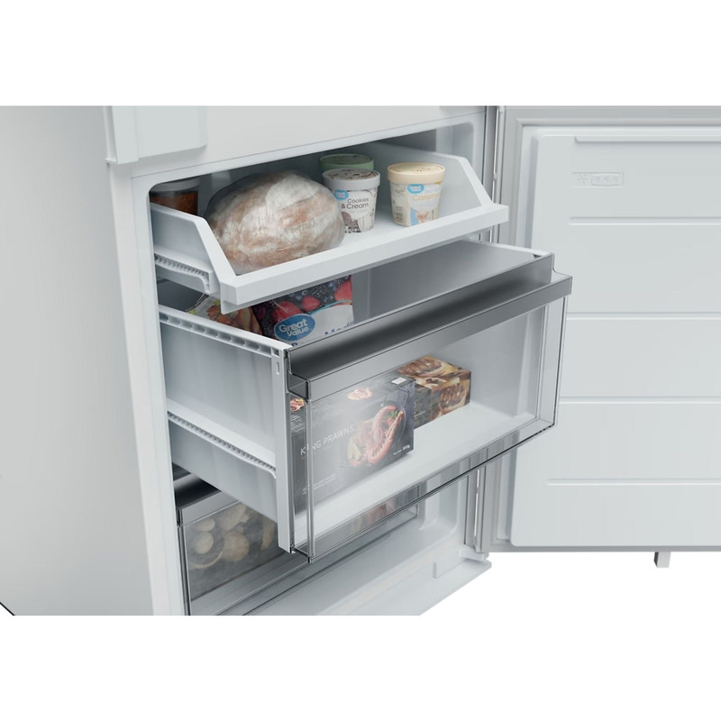 HAIER EHBQW5519E Beépíthető kombinált hűtőszekrény 194cm, 284l, Total No Frost, WiFi HAIER EHBQW5519E Beépíthető kombinált hűtőszekrény 194cm, 284l, Total No Frost, WiFi