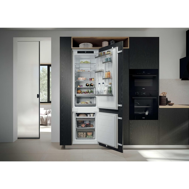 HAIER EHBQW5519E Beépíthető kombinált hűtőszekrény 194cm, 284l, Total No Frost, WiFi HAIER EHBQW5519E Beépíthető kombinált hűtőszekrény 194cm, 284l, Total No Frost, WiFi