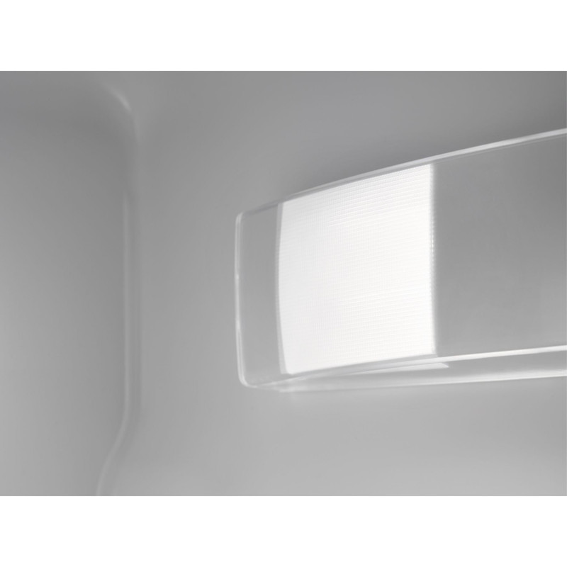 Electrolux ENA7CE18S3 Kombinált hűtőszekrény , AI CoolAssist funkció, NoFrost, 177 cm Electrolux ENA7CE18S3 Kombinált hűtőszekrény , AI CoolAssist funkció, NoFrost, 177 cm