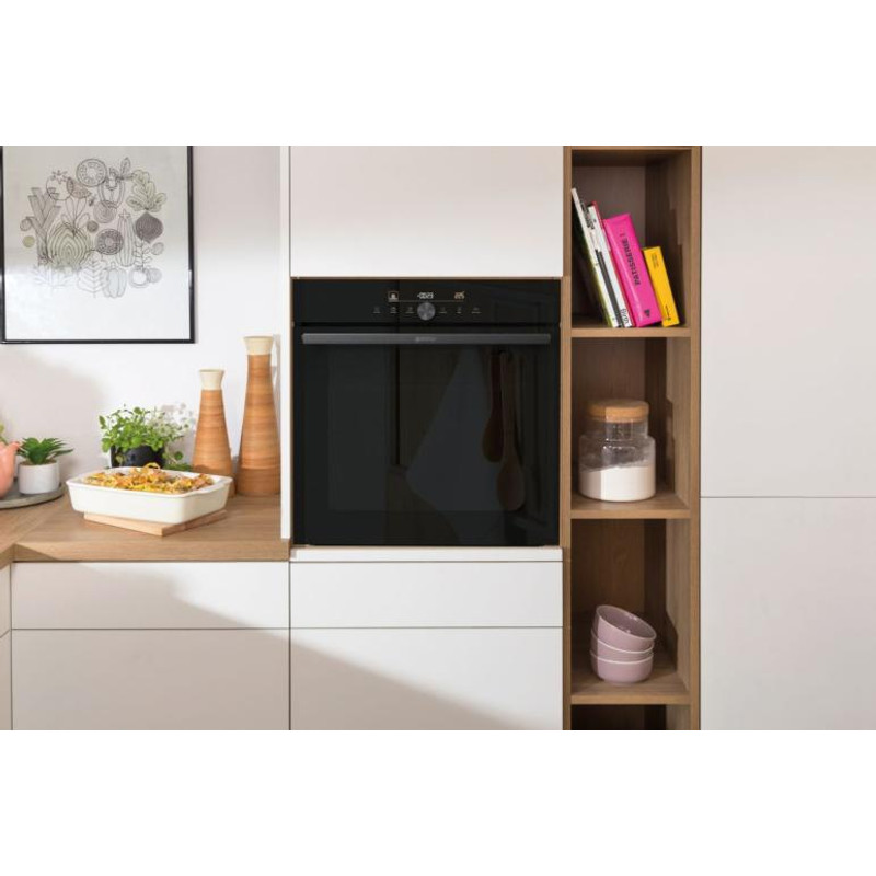 Gorenje BOS6747A05DG Beépíthető multifunkciós sütő, 12 mód, Extra steam, 77 liter HomeMadePlus, "A+" , GentleClose lassú ajtózáródás, GentleOpen - lecsapodás nélküli ajtónyitás, teleszkópos sütősín két szinten, fekete üveg előlappal
