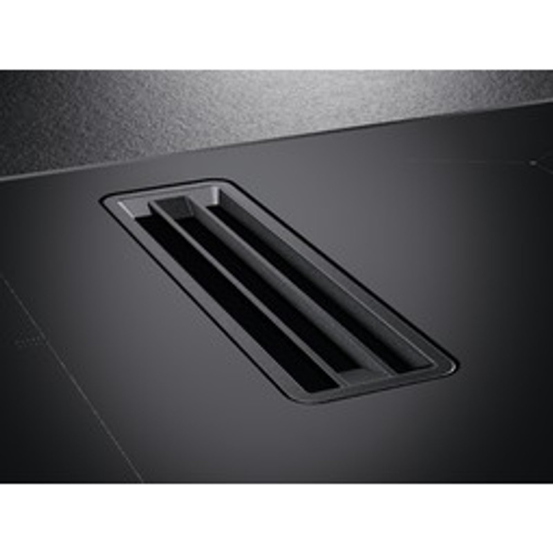 AEG CCE84779FB Beépíthető indukciós főzőlap beépített páraelszívóval, Wifi, Bridge funkció, 83 cm