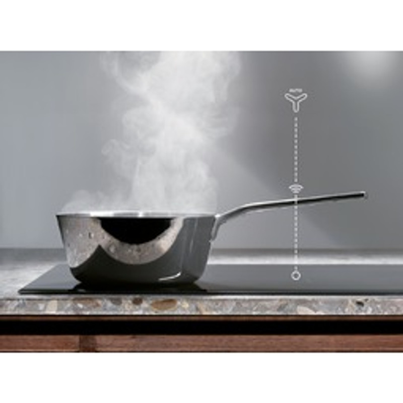 Electrolux LFG719R Beépíthető páraelszívó, 3+1 fokozat, Hob2Hood, 77 cm matt fekete Electrolux LFG719R Beépíthető páraelszívó, 3+1 fokozat, Hob2Hood, 77 cm matt fekete
