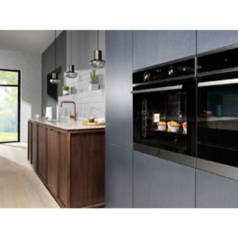 Electrolux EOD5F71X SteamBake beépíthető sütő gőzfunkcióval, maghőmérő, tisztítás: aqua clean + katalitikus hátfal, LED kijelző Electrolux EOD5F71X SteamBake beépíthető sütő gőzfunkcióval, maghőmérő, tisztítás: aqua clean + katalitikus hátfal, LED kijelző