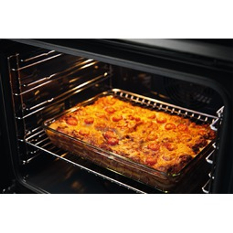 Electrolux EOD6F77WZ SteamBake beépíthető sütő gőzfunkcióval, WiFi, maghőmérő