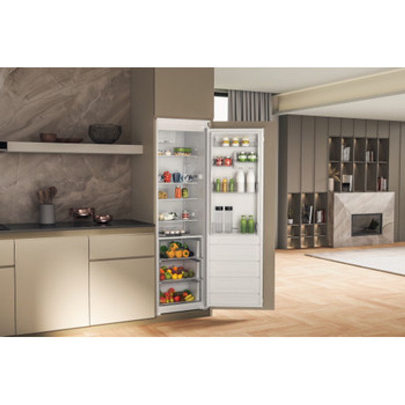 Whirlpool WHSD18A011B2 Beépíthető hűtő, 306 l , D , 6. Érzék Fresh Control funkció, LED világítás, ventilátor antibakteriális szűrővel, üvegpolcok, 2db palacktartó, 3 Fresh Box, 30 dBA, 177x54x54.5 cm Whirlpool WHSD18A011B2 Beépíthető hűtő, 306 l , D , 6. Érzék Fresh Control funkció, LED világítás, ventilátor antibakteriális szűrővel, üvegpolcok, 2db palacktartó, 3 Fresh Box, 30 dBA, 177x54x54.5 cm