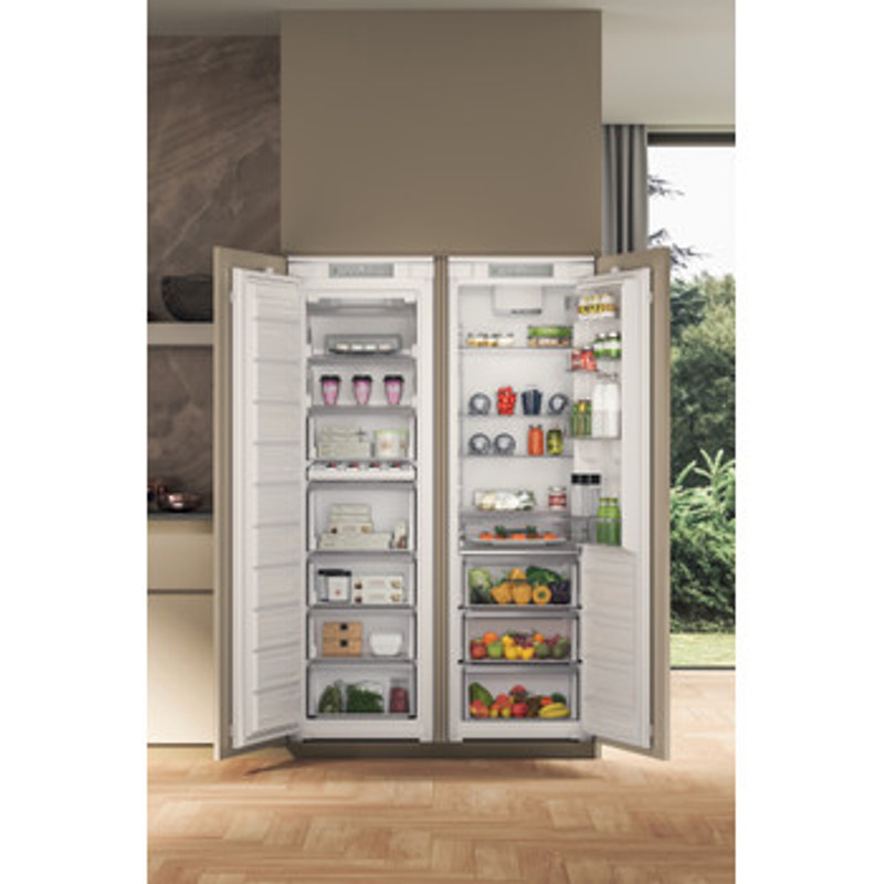 Whirlpool WHSD18A033C2P Beépíthető hűtő, 306 l , D , prémium belső kialakítás, 6. Érzék Fresh Control funkció, prémium LED világítás, ventilátor antibakteriális szűrővel, üvegpolcok, 4db palacktartó, 3 Fresh Box, 30 dBA, 177x54x54.5 cm Whirlpool WHSD18A033C2P Beépíthető hűtő, 306 l , D , prémium belső kialakítás, 6. Érzék Fresh Control funkció, prémium LED világítás, ventilátor antibakteriális szűrővel, üvegpolcok, 4db palacktartó, 3 Fresh Box, 30 dBA, 177x54x54.5 cm