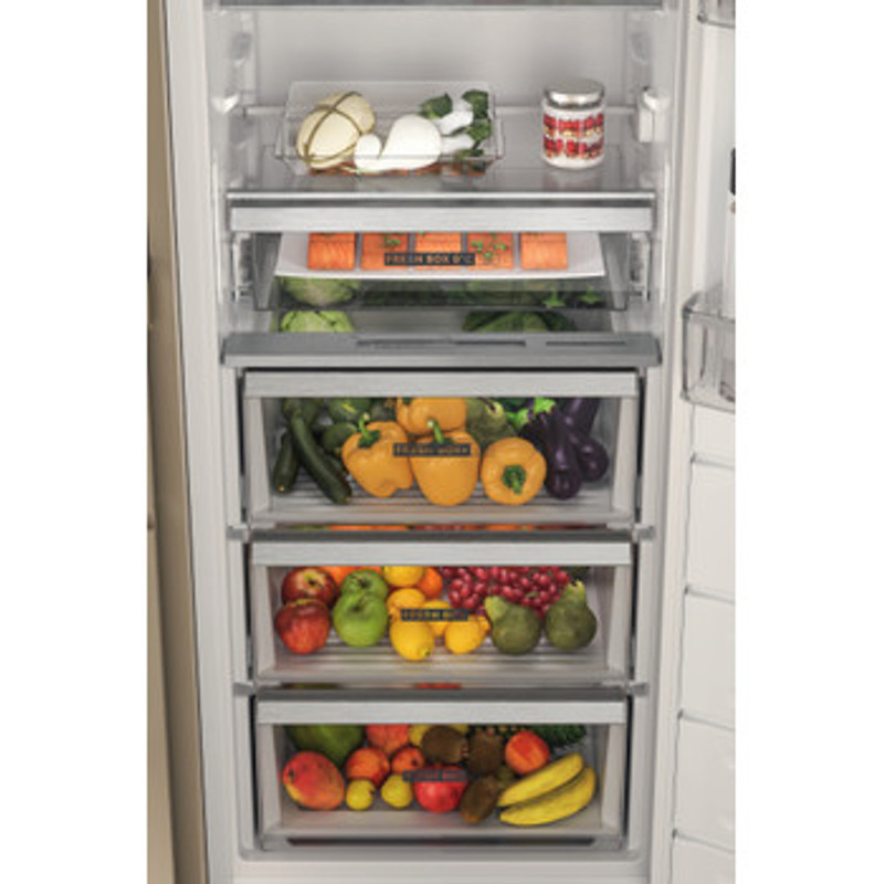 Whirlpool WHSD18A033C2P Beépíthető hűtő, 306 l , D , prémium belső kialakítás, 6. Érzék Fresh Control funkció, prémium LED világítás, ventilátor antibakteriális szűrővel, üvegpolcok, 4db palacktartó, 3 Fresh Box, 30 dBA, 177x54x54.5 cm Whirlpool WHSD18A033C2P Beépíthető hűtő, 306 l , D , prémium belső kialakítás, 6. Érzék Fresh Control funkció, prémium LED világítás, ventilátor antibakteriális szűrővel, üvegpolcok, 4db palacktartó, 3 Fresh Box, 30 dBA, 177x54x54.5 cm