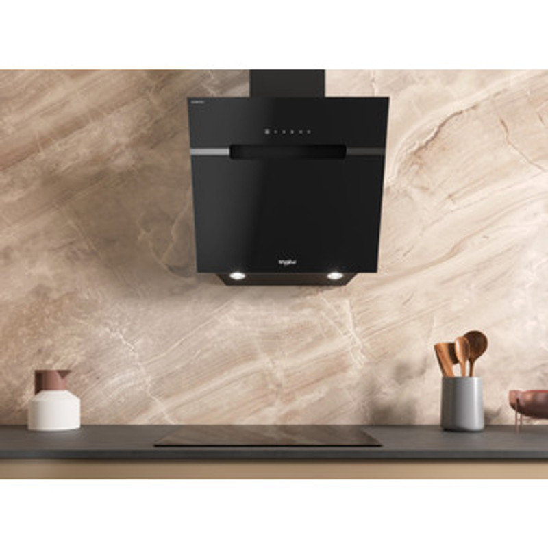 Whirlpool WHVS61FLTDPK Fekete üveg-fém, 60 cm széles ferdesíkú falra szerelhető elszívó, A+ energiaosztály, max. 740 m3/h elszívó kapacitás, slideres fokozatbeállítás, LED világítás, mosható fém zsírszűrő, 65 dBA Whirlpool WHVS61FLTDPK Fekete üveg-fém, 60 cm széles ferdesíkú falra szerelhető elszívó, A+ energiaosztály, max. 740 m3/h elszívó kapacitás, slideres fokozatbeállítás, LED világítás, mosható fém zsírszűrő, 65 dBA
