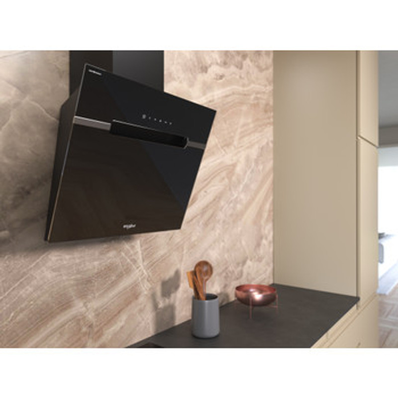 Whirlpool WHVS61FLTDPK Fekete üveg-fém, 60 cm széles ferdesíkú falra szerelhető elszívó, A+ energiaosztály, max. 740 m3/h elszívó kapacitás, slideres fokozatbeállítás, LED világítás, mosható fém zsírszűrő, 65 dBA Whirlpool WHVS61FLTDPK Fekete üveg-fém, 60 cm széles ferdesíkú falra szerelhető elszívó, A+ energiaosztály, max. 740 m3/h elszívó kapacitás, slideres fokozatbeállítás, LED világítás, mosható fém zsírszűrő, 65 dBA